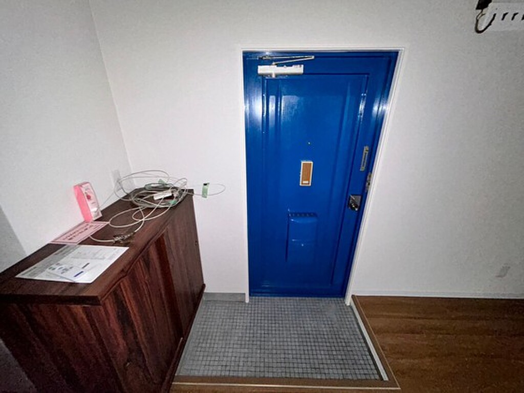 (8/21) 玄関 (8/21) 玄関