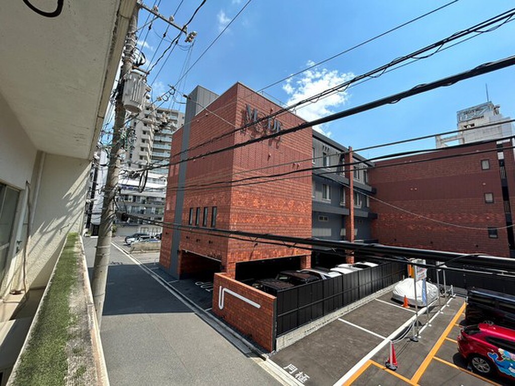 (13/22) 眺望 (13/22) 眺望