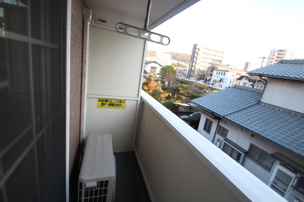 (13/22) バルコニー (13/22) バルコニー