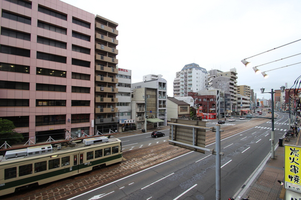 (13/23) 眺望 (13/23) 眺望