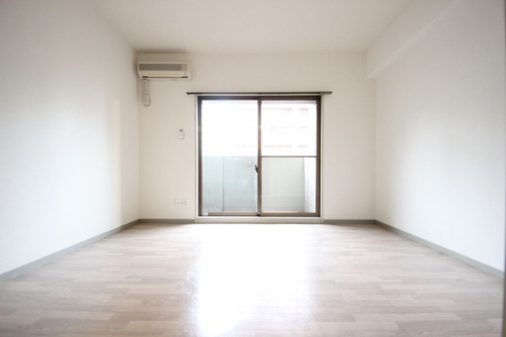 (2/23) 居室・リビング (2/23) 居室・リビング