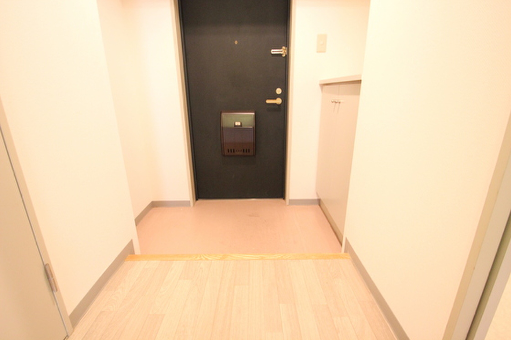 (7/23) 玄関 (7/23) 玄関