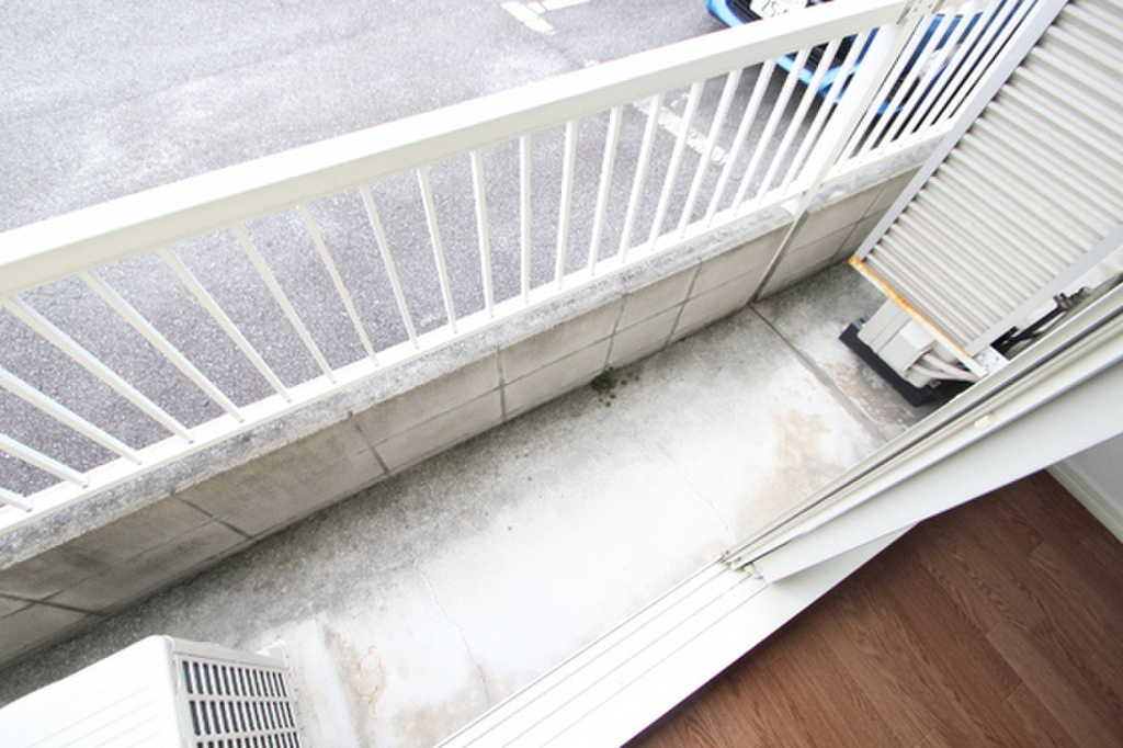 (6/23) バルコニー (6/23) バルコニー