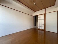 Sビル本川