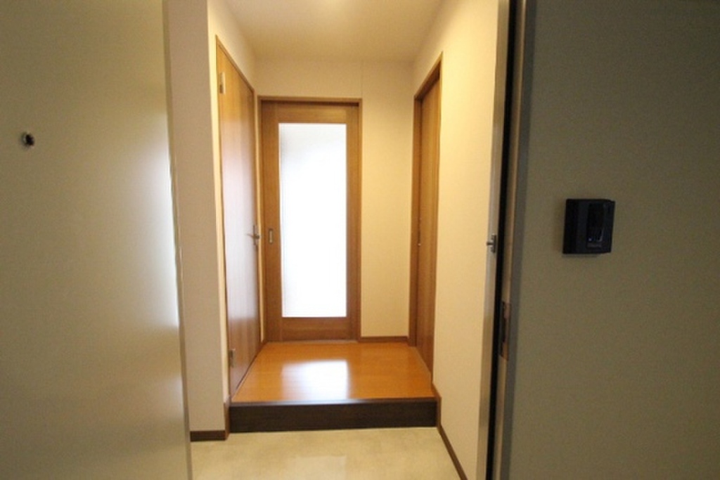 (13/24) ※別部屋の写真です