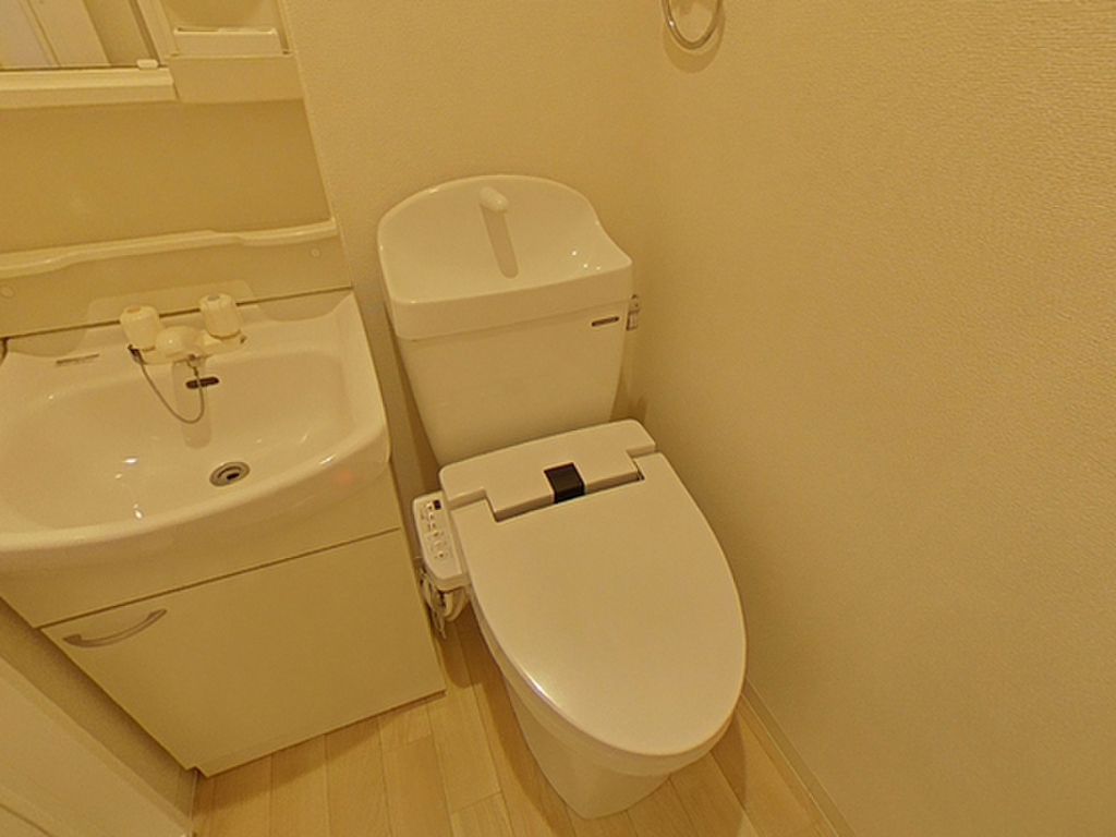 (5/22) トイレ (5/22) トイレ