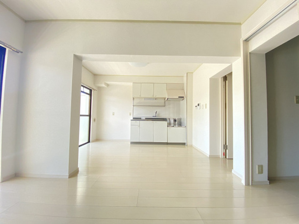 (2/33) 居室・リビング (2/33) 居室・リビング