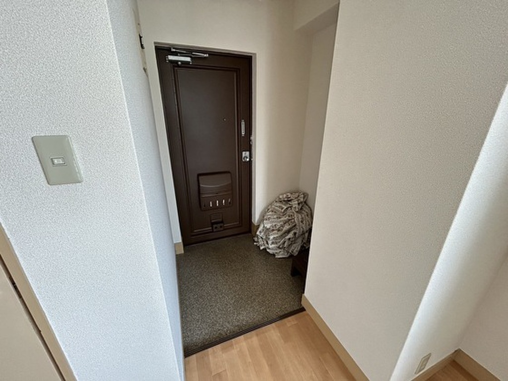 (7/22) 玄関 (7/22) 玄関