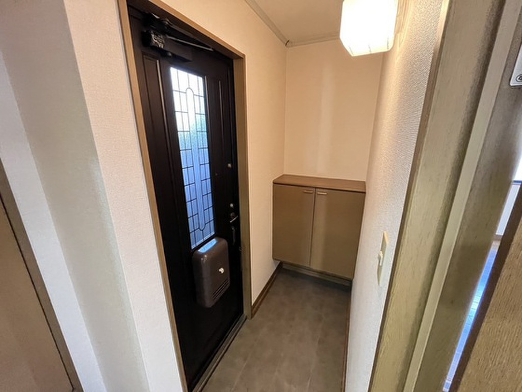 (9/28) 玄関 (9/28) 玄関