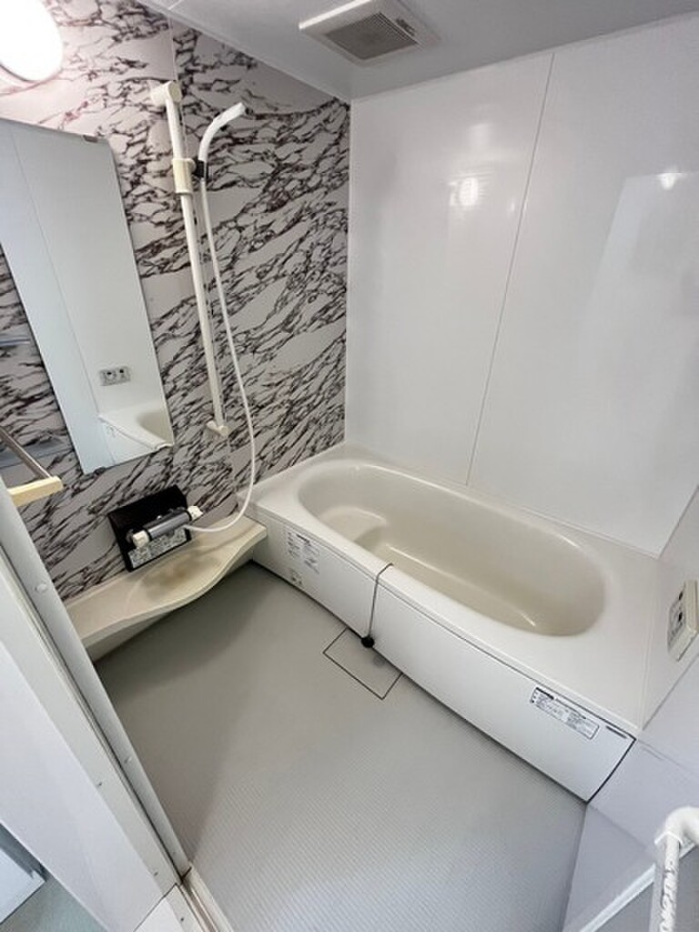 (15/26) バス (15/26) バス