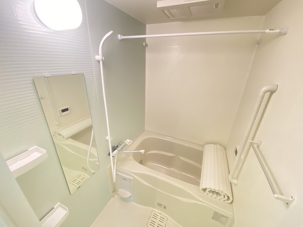 (4/25) バス (4/25) バス