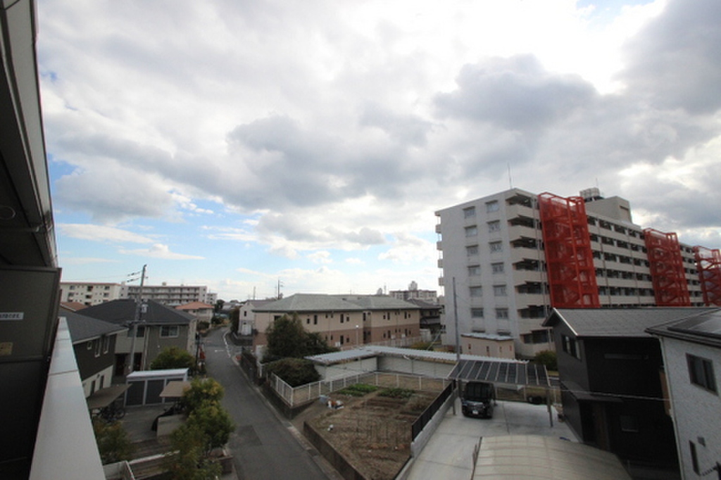 (12/18) 眺望 (12/18) 眺望