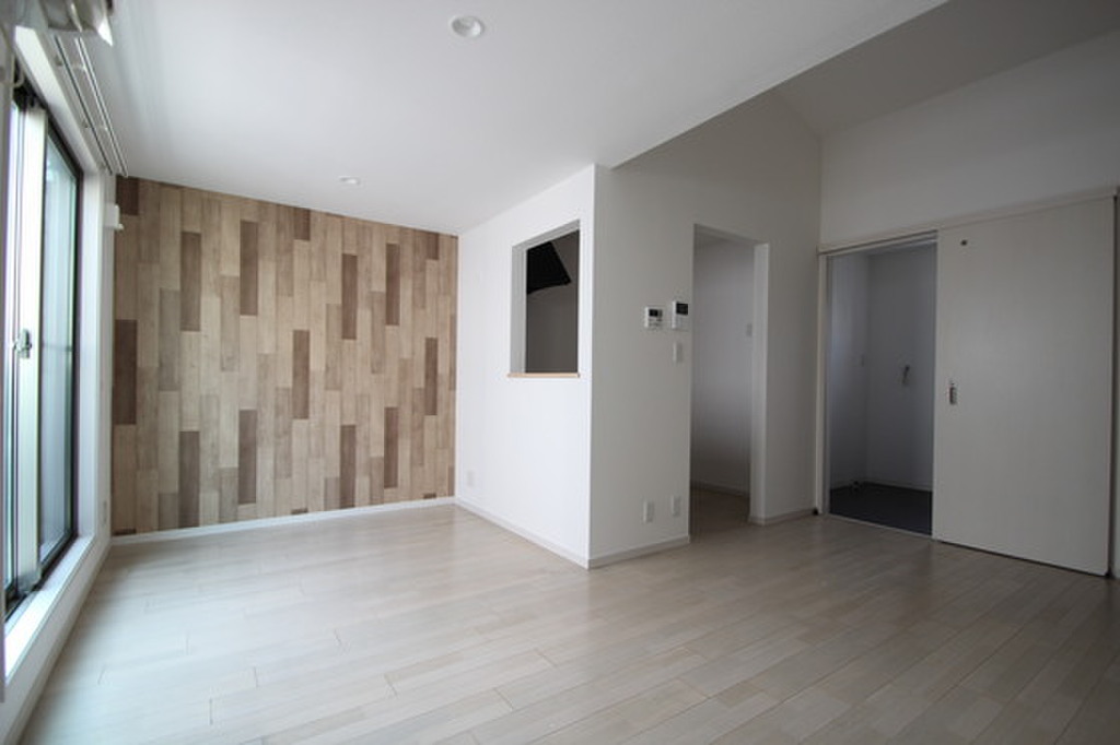 (2/26) 居室・リビング (2/26) 居室・リビング