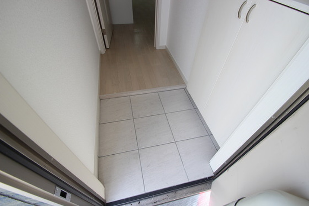 (7/26) 玄関 (7/26) 玄関