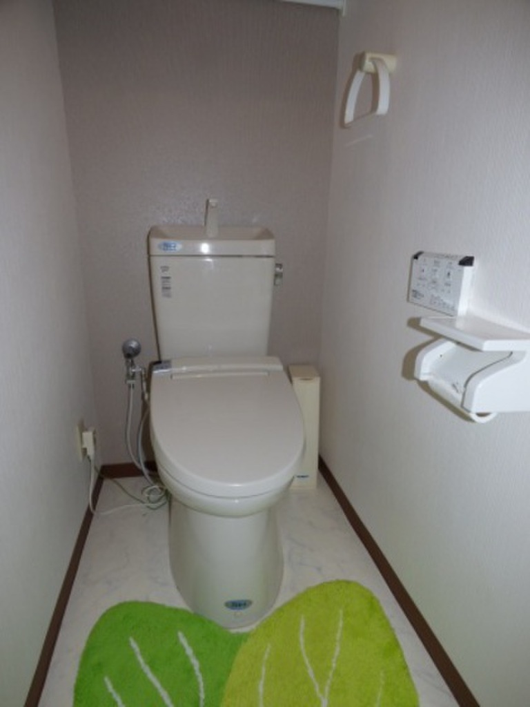 (5/20) トイレ (5/20) トイレ