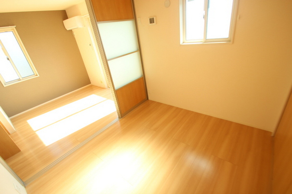 (2/27) 居室・リビング (2/27) 居室・リビング