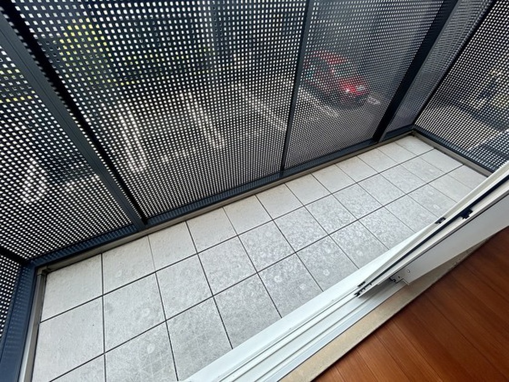 (12/25) バルコニー