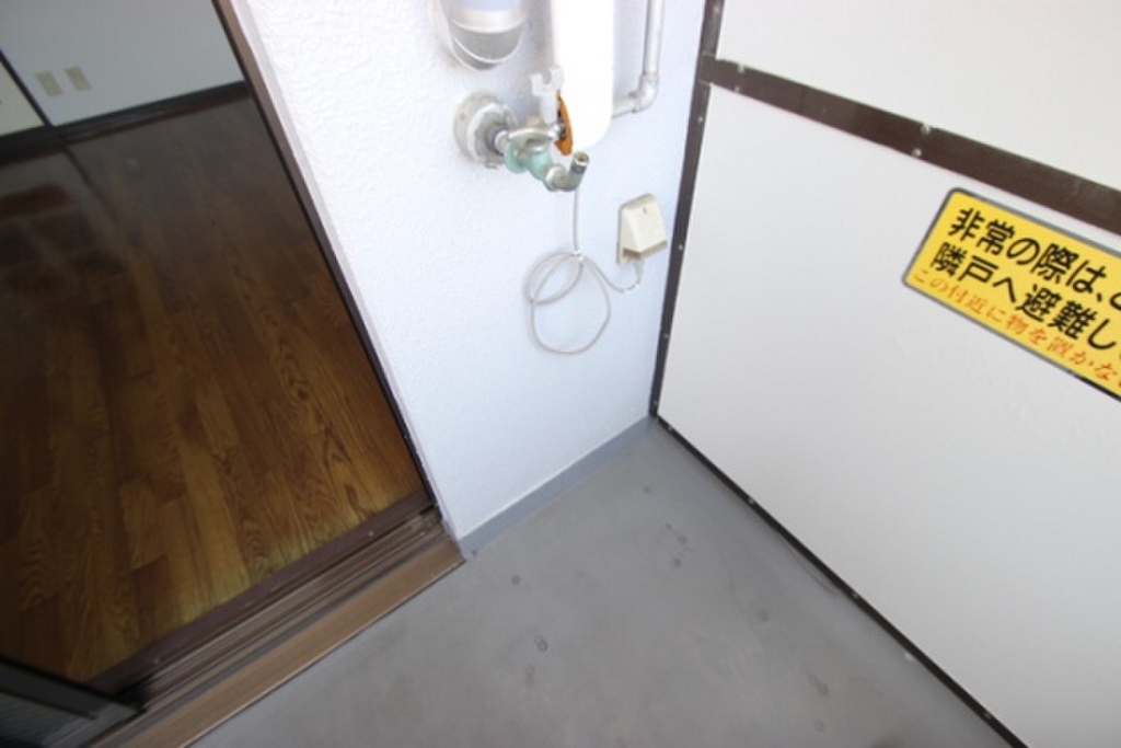 (13/20) ※別号室の写真です