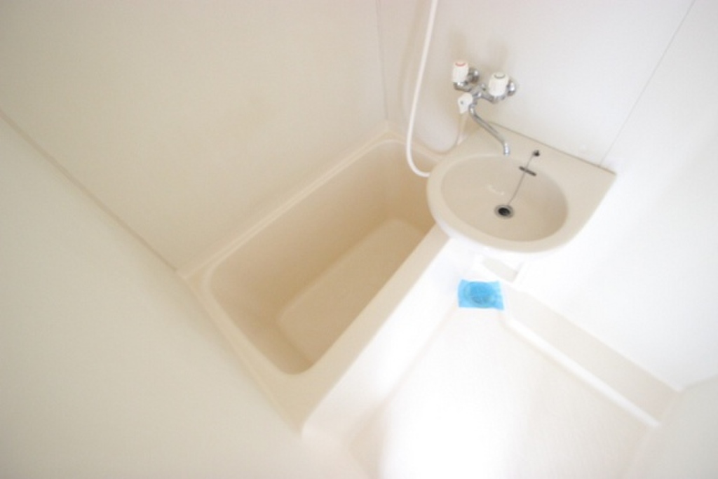 (4/20) ※別号室の写真です