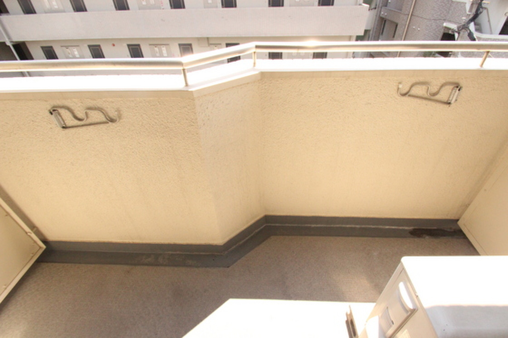 (11/21) バルコニー (11/21) バルコニー