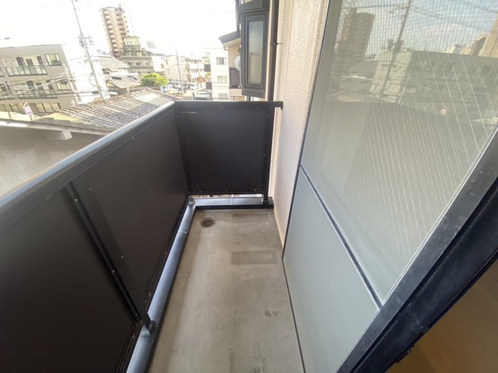 (13/22) バルコニー (13/22) バルコニー