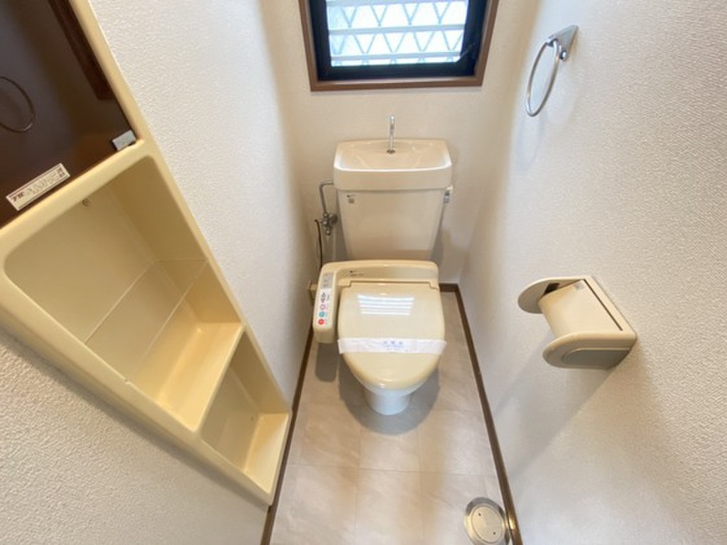 (5/22) トイレ (5/22) トイレ