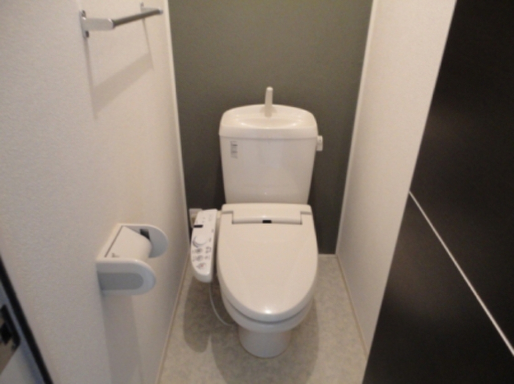 (5/18) トイレ (5/18) トイレ