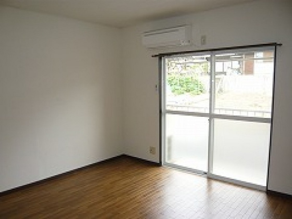 (1/12) 居室・リビング (1/12) 居室・リビング