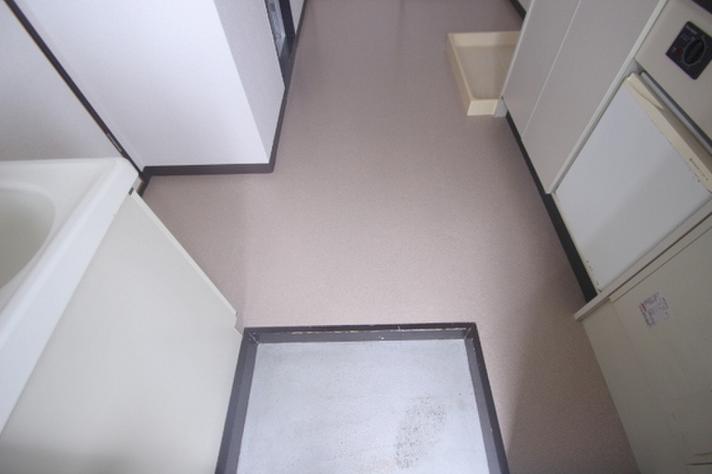 (8/12) 玄関 (8/12) 玄関