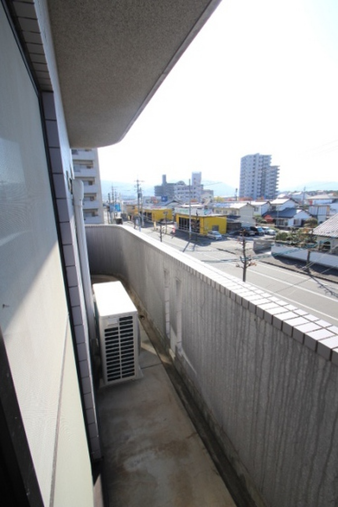 (8/31) バルコニー (8/31) バルコニー