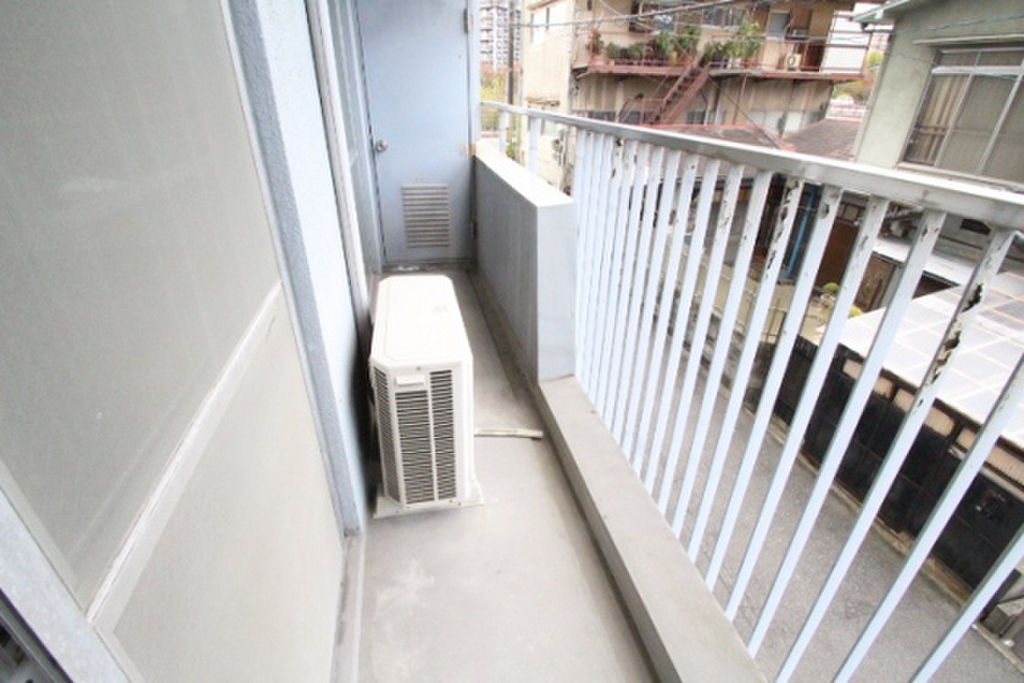 (12/22) バルコニー (12/22) バルコニー