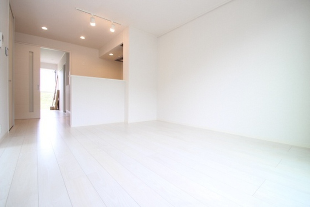 (6/21) 写真は別号室のものです (6/21) 写真は別号室のものです