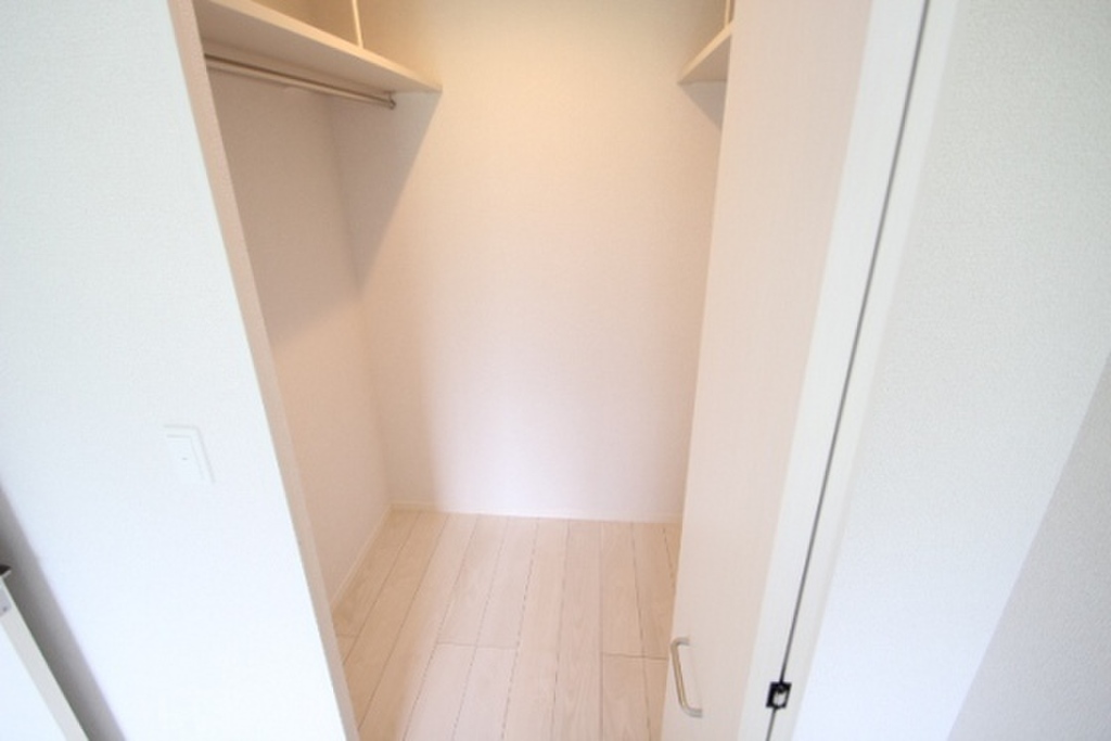 (11/21) 写真は別号室のものです (11/21) 写真は別号室のものです