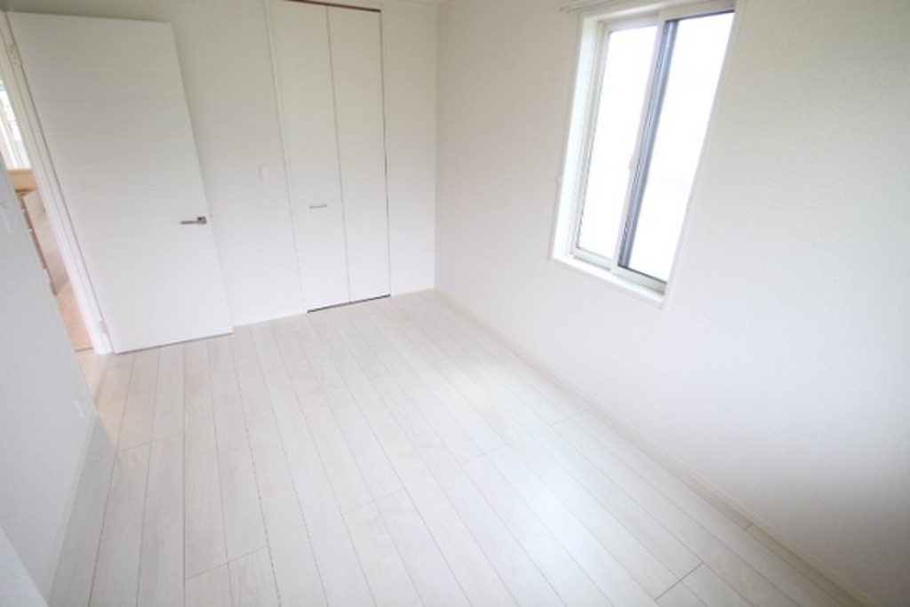 (12/21) 写真は別号室のものです (12/21) 写真は別号室のものです