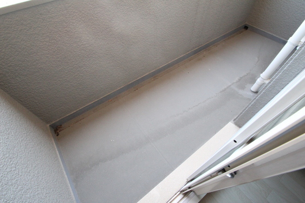 (12/23) バルコニー (12/23) バルコニー