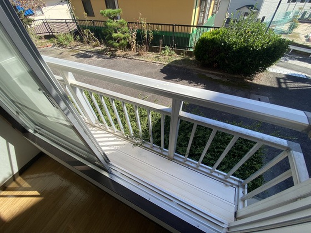 (8/21) バルコニー (8/21) バルコニー