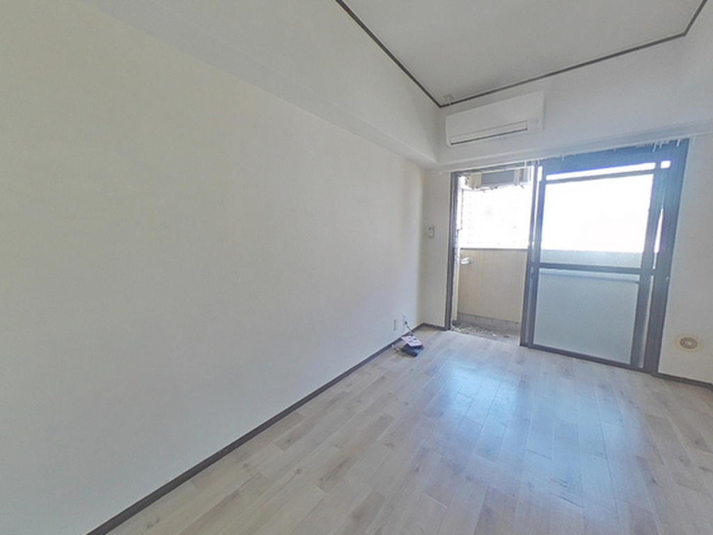 (2/20) 居室・リビング (2/20) 居室・リビング