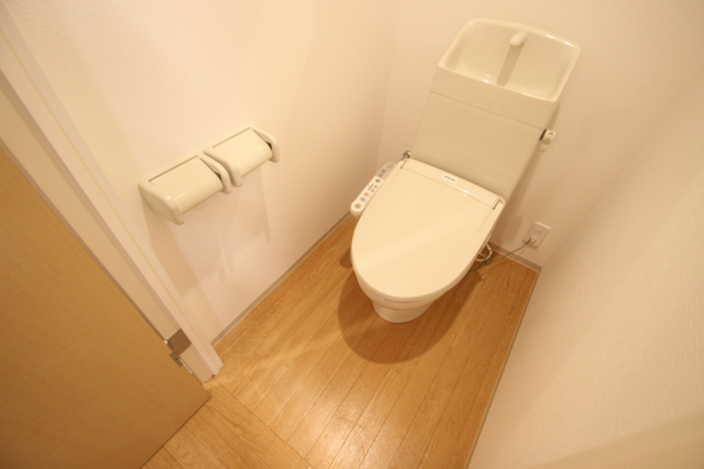 (5/22) トイレ (5/22) トイレ