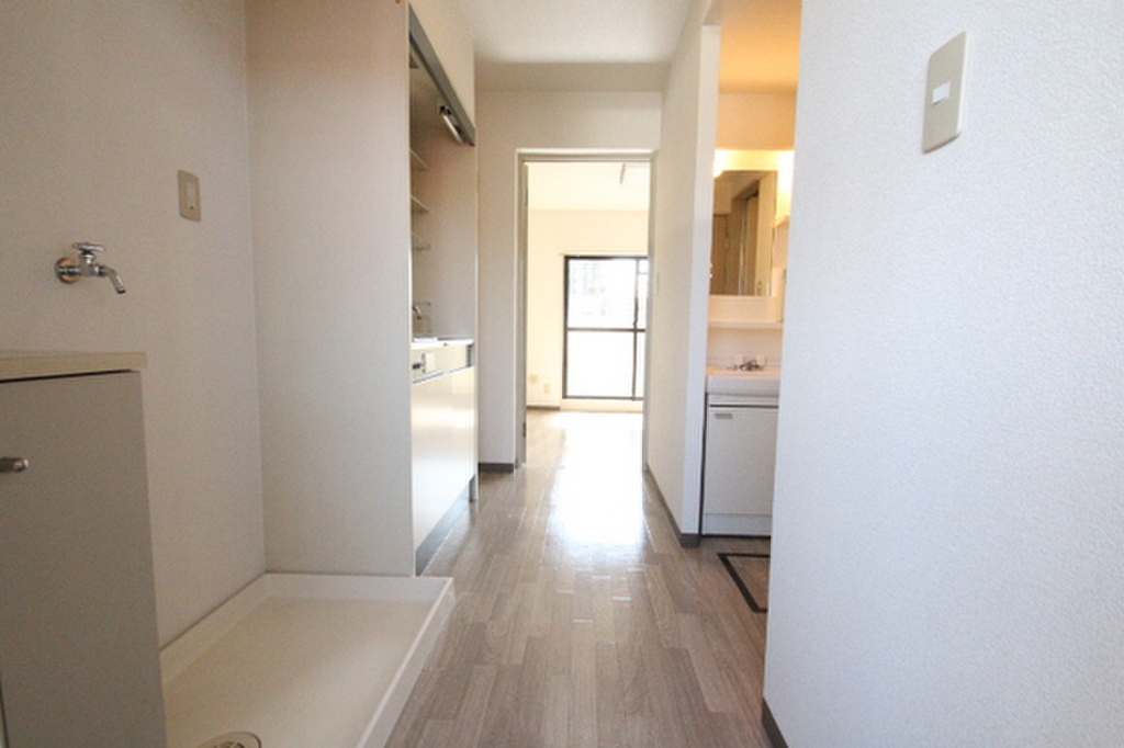 (6/22) 玄関 (6/22) 玄関