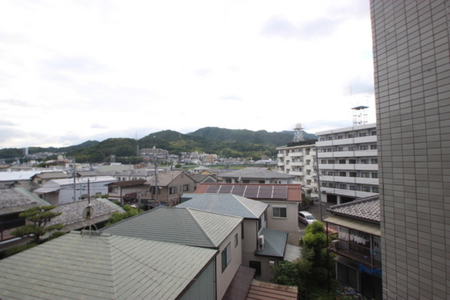 サーブハウス