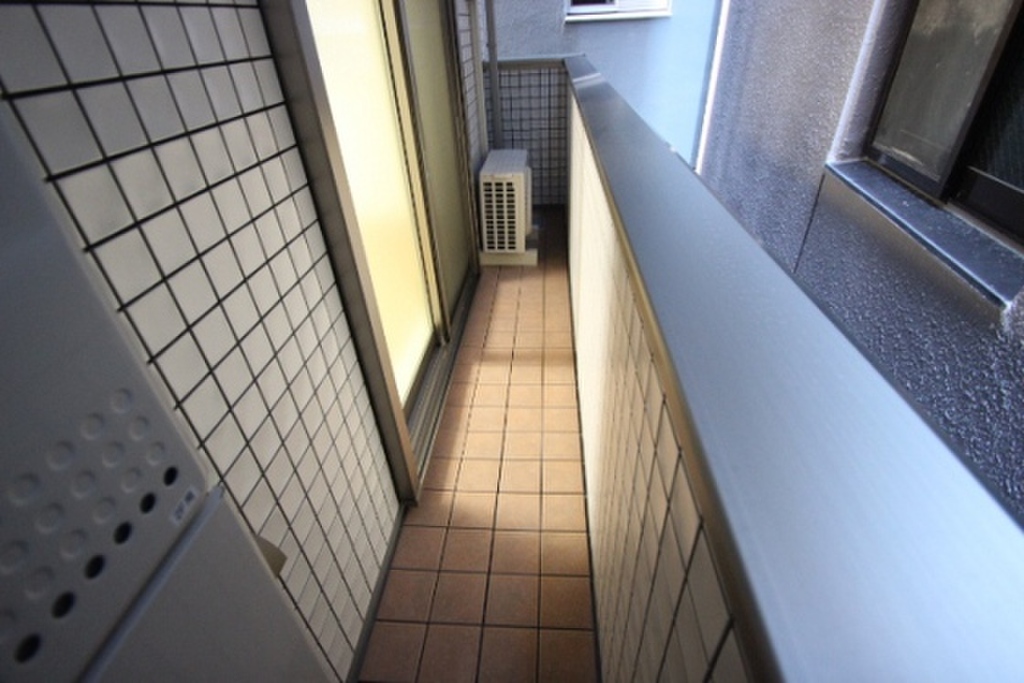 (11/22) バルコニー (11/22) バルコニー