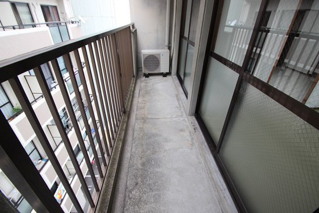 (11/19) バルコニー