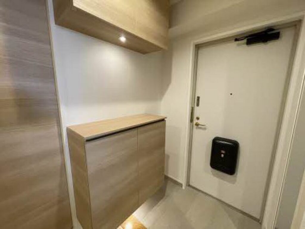 (13/24) 玄関 (13/24) 玄関