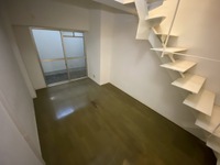 西風館