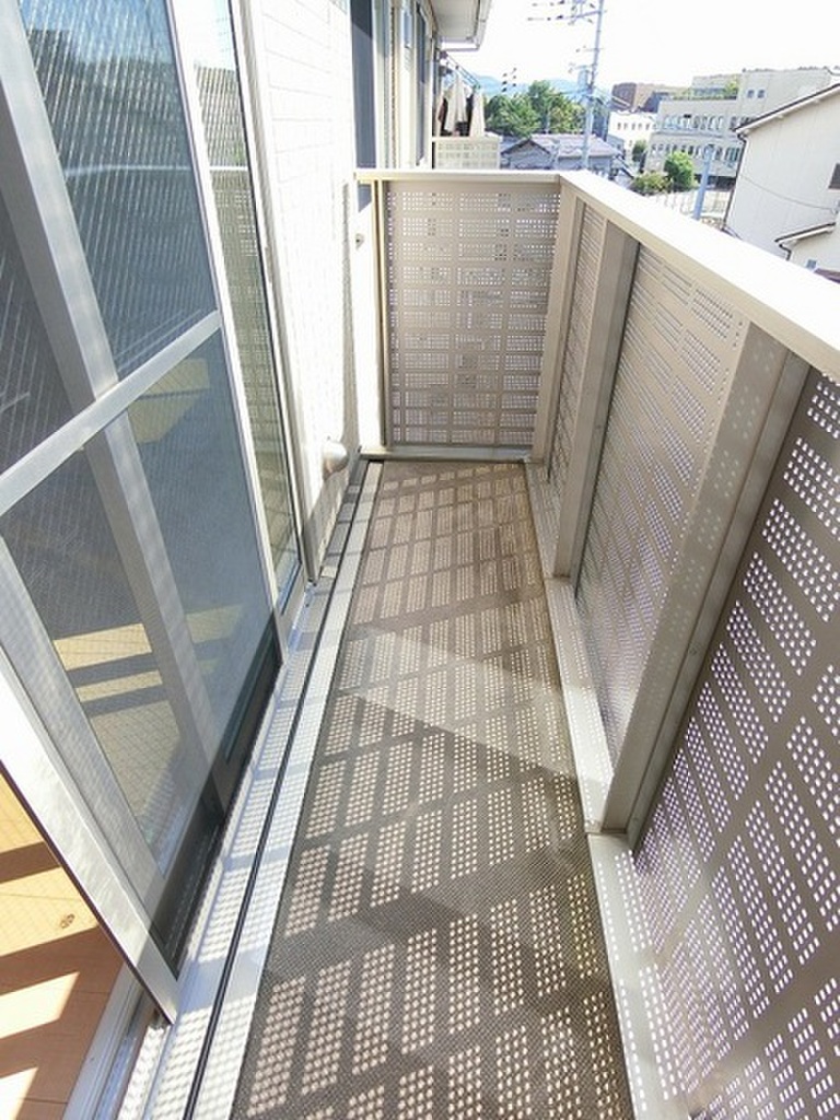 (12/20) バルコニー (12/20) バルコニー