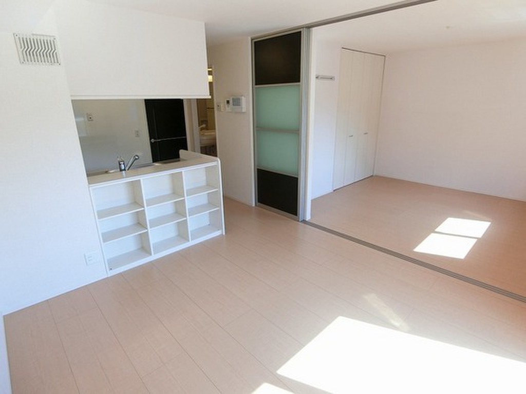 (2/20) 居室・リビング (2/20) 居室・リビング