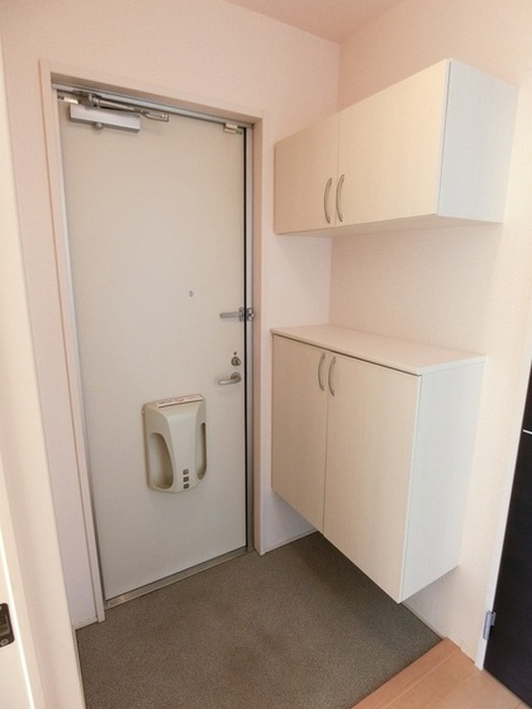 (10/20) 玄関 (10/20) 玄関