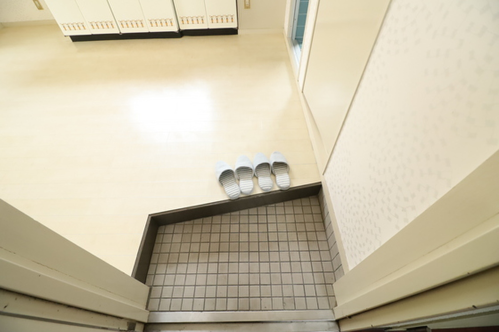 (11/22) 玄関 (11/22) 玄関