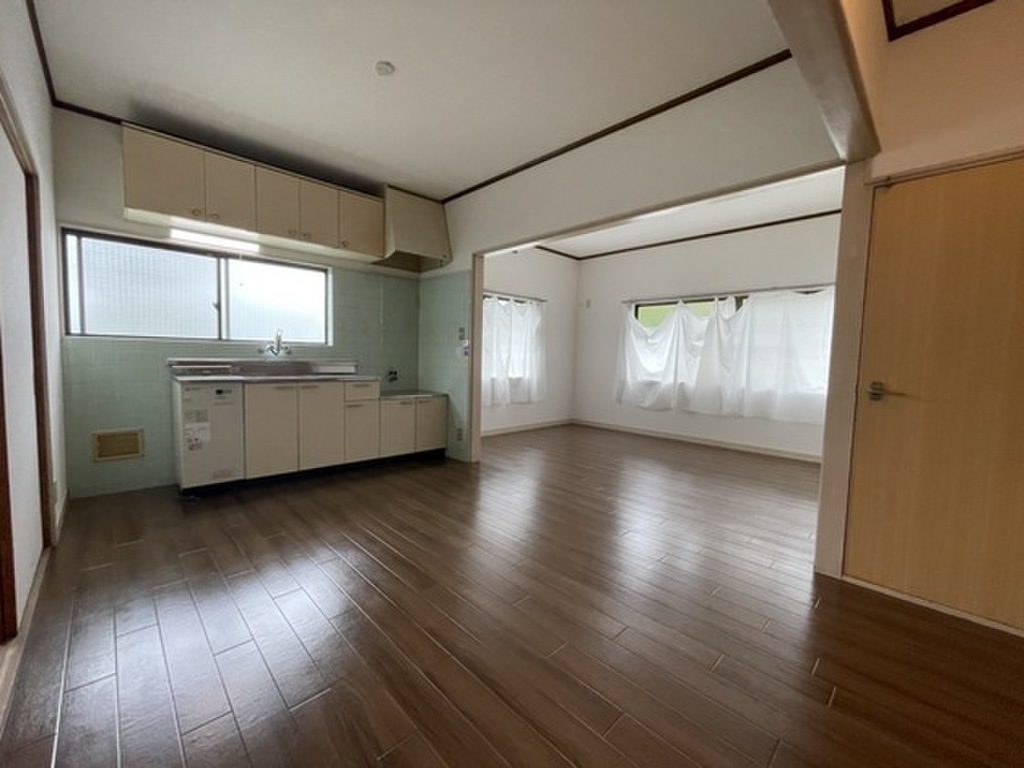 (2/20) 居室・リビング (2/20) 居室・リビング