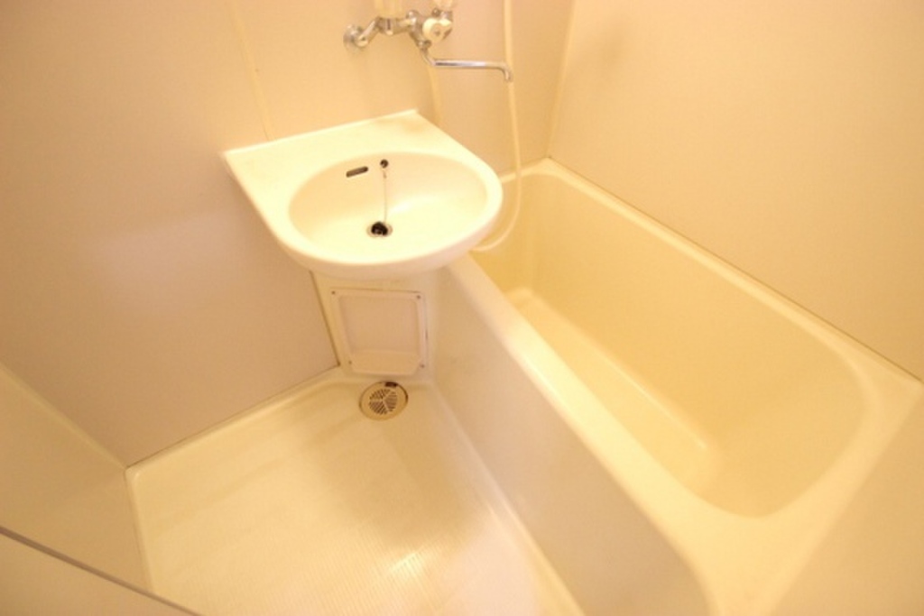 (4/23) ※他号室の写真になります (4/23) ※他号室の写真になります